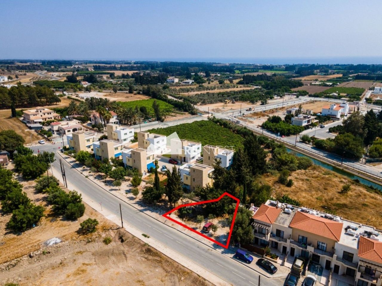 Land in Paphos, Cyprus, 230 sq.m - picture 1