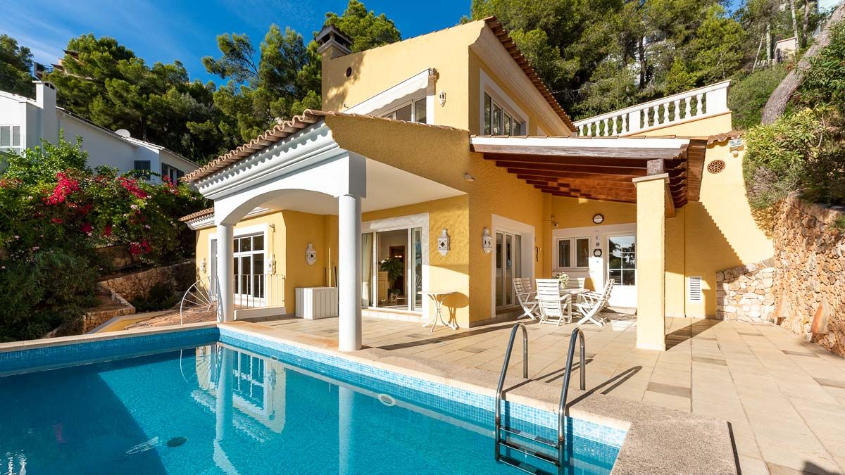 Villa en Costa d'en Blanes, España, 384 m2 - imagen 1