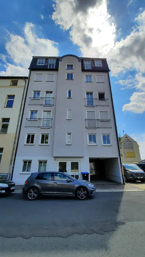 Commercial apartment building in Plauen, Germany, 616 sq.m - picture 1