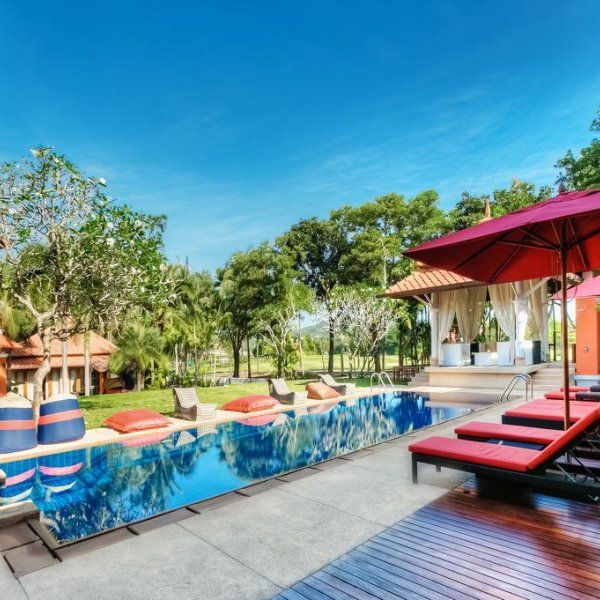 Villa in Phuket, Thailand, 2 216 sq.m - picture 1