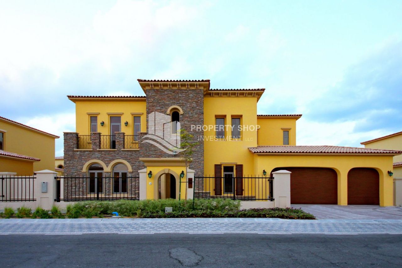 Villa en Abu Dabi, EAU, 750 m2 - imagen 1