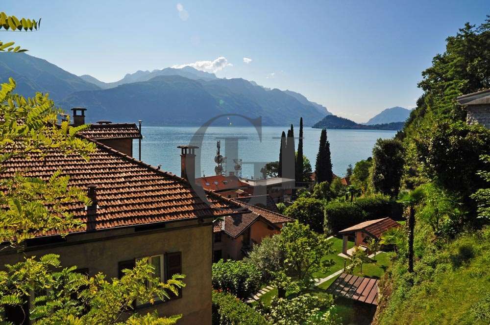 Apartment on Lake Como, Italy, 161 sq.m - picture 1