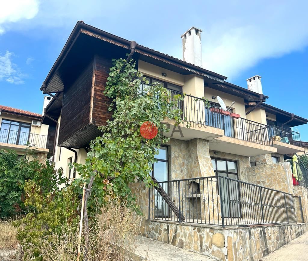 Maison à Kosharitsa, Bulgarie, 115 m2 - image 1