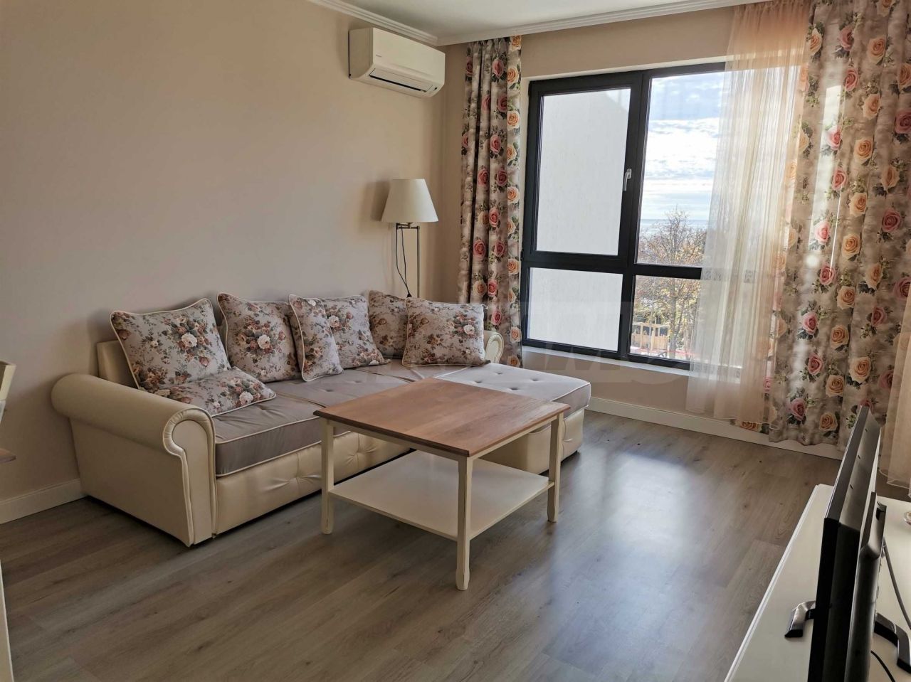 Apartment in Balchik, Bulgaria, 103 sq.m - picture 1
