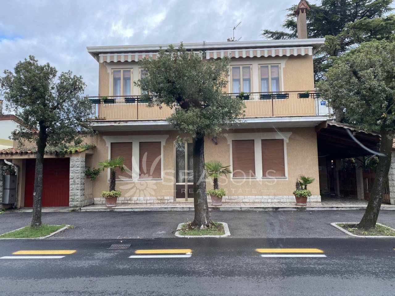 Casa adosada en Cavallino-Treporti, Italia, 1 000 m2 - imagen 1