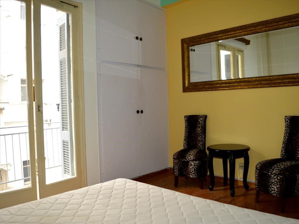 Flat in Athens, Greece, 34 sq.m - picture 1