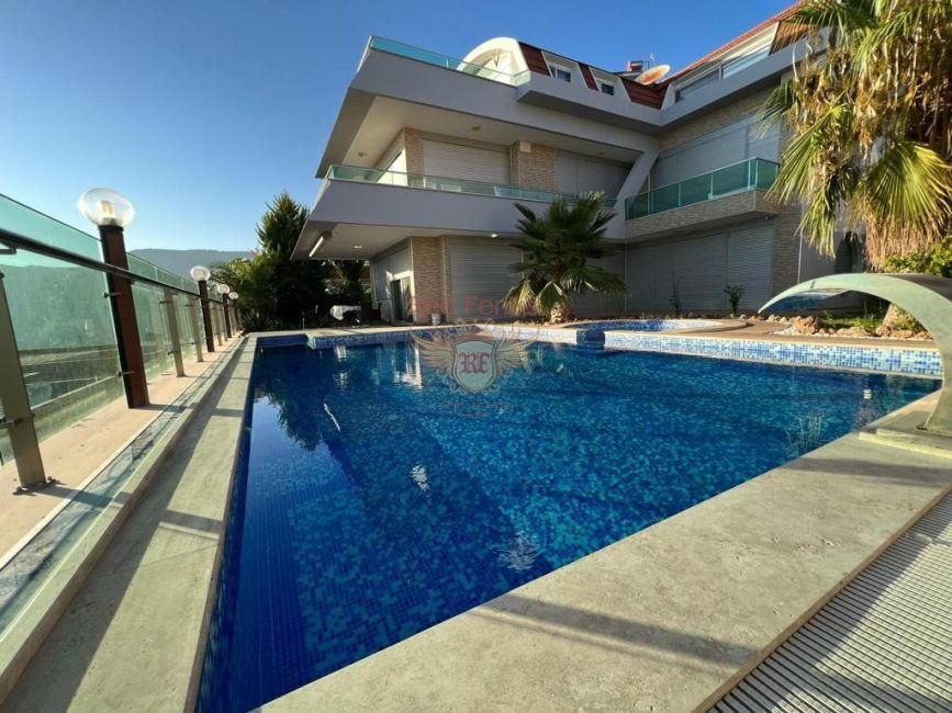House in Alanya, Turkey, 450 sq.m - picture 1