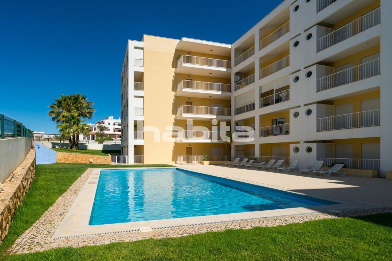 Apartment in Portimao, Portugal, 54.69 sq.m - picture 1