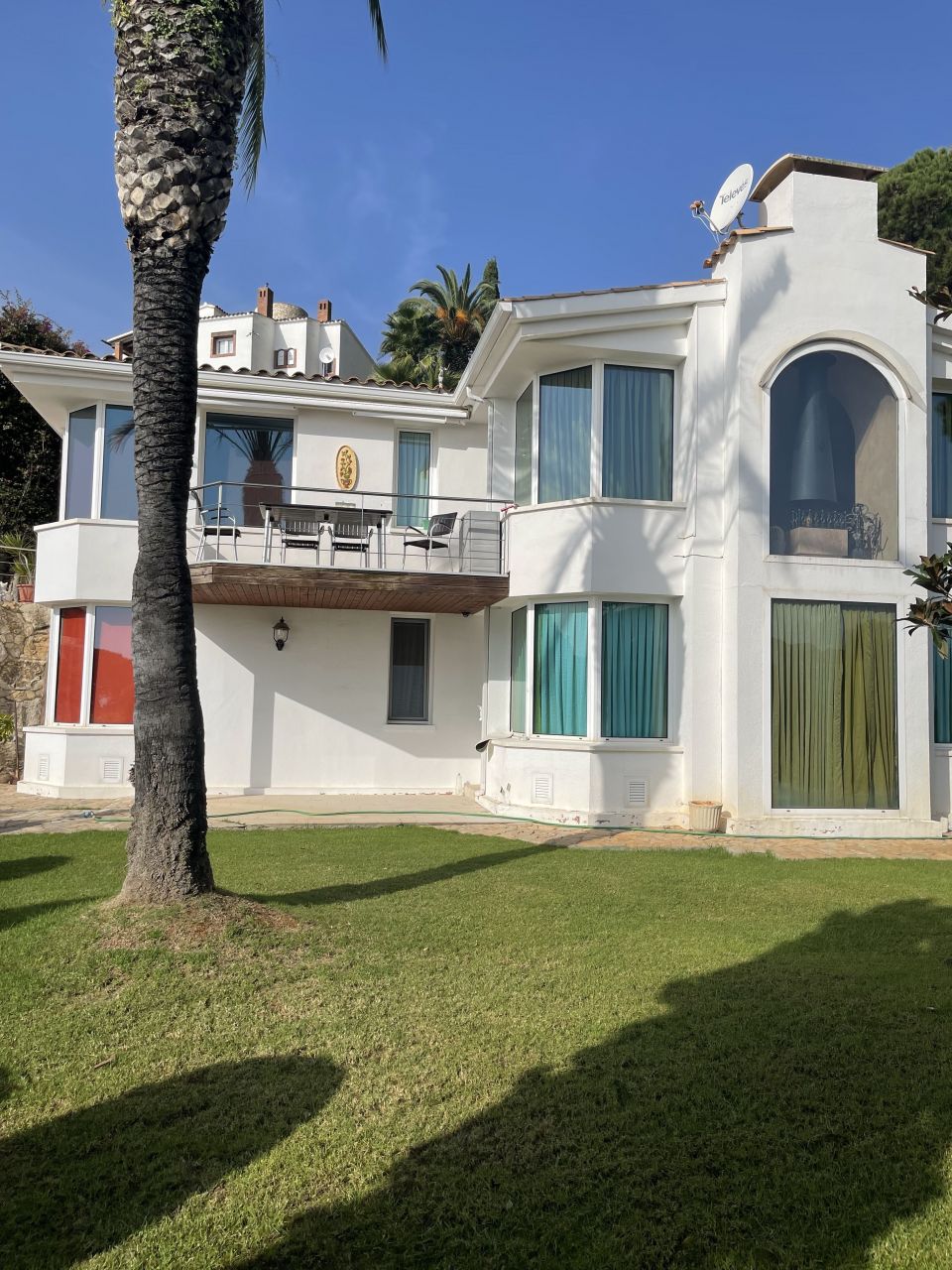 Villa in Lloret de Mar, Spain, 380 sq.m - picture 1