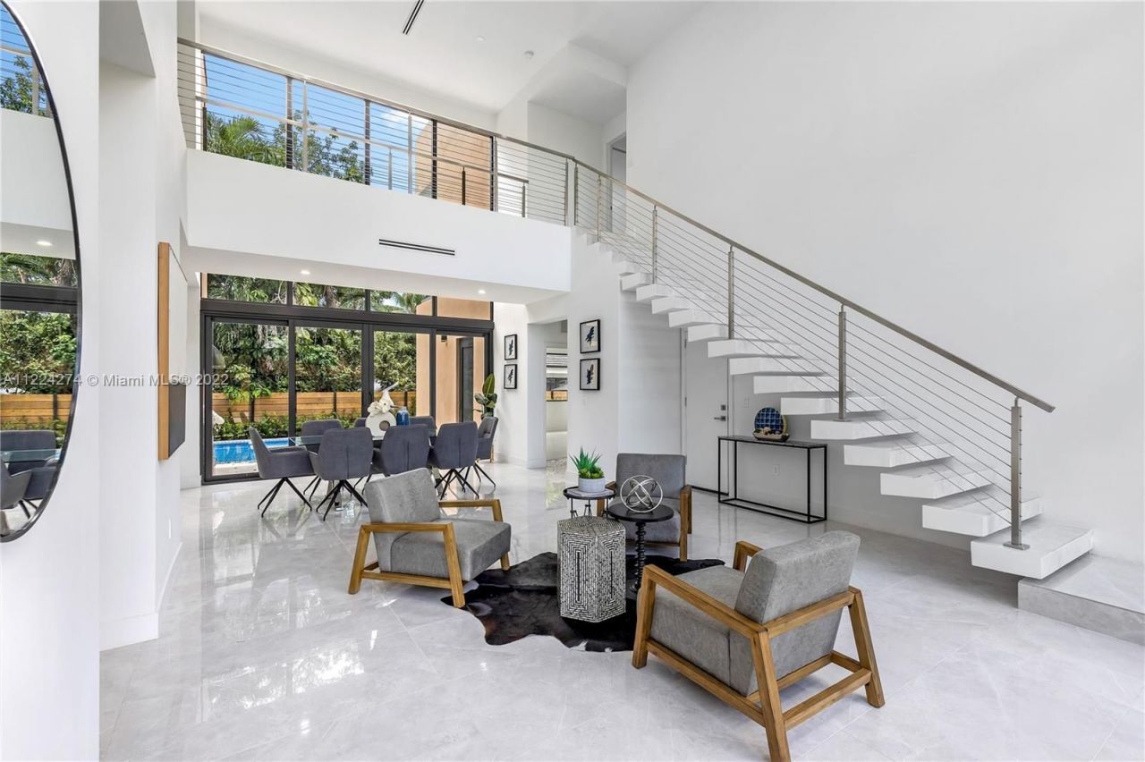Casa en Miami, Estados Unidos, 300 m2 - imagen 1