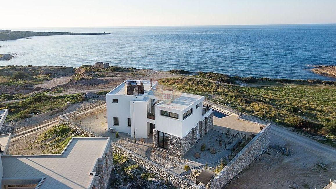 Haus in Kyrenia, Zypern, 185 m2 - Foto 1