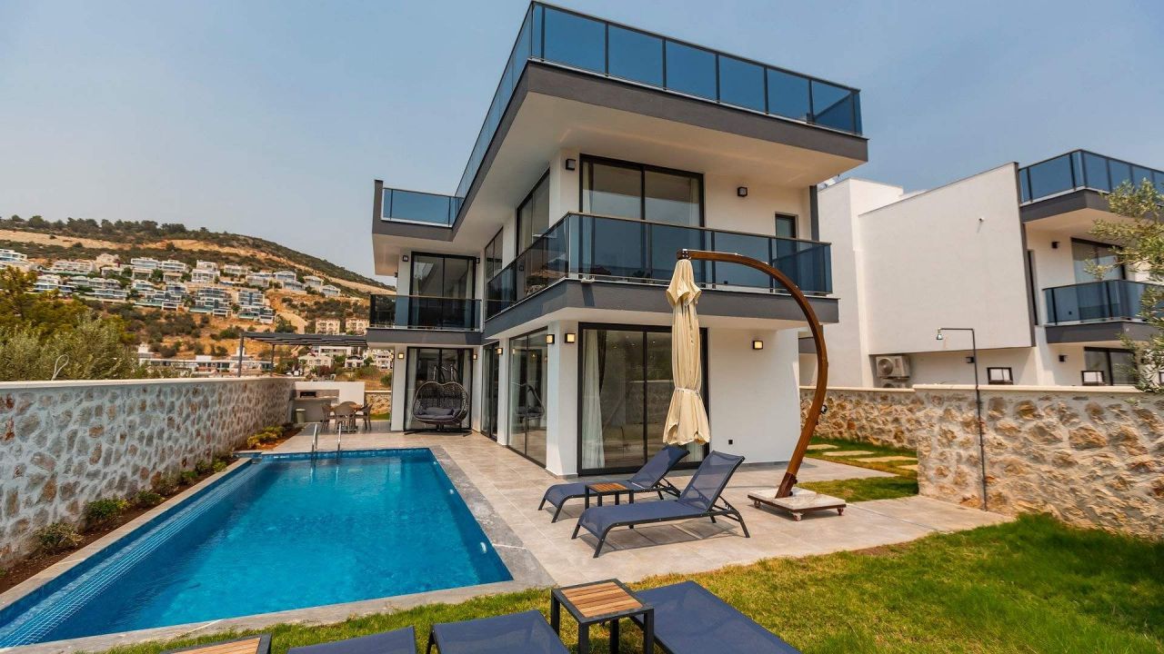 Villa en Kalkan, Turquia, 250 m2 - imagen 1