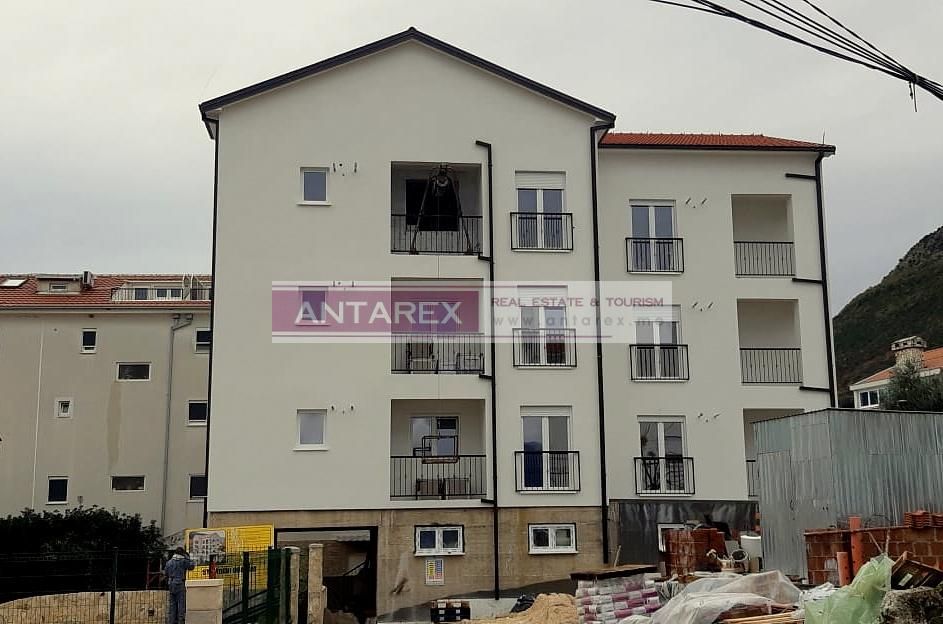 Apartment in Denovici, Montenegro, 42 sq.m - picture 1