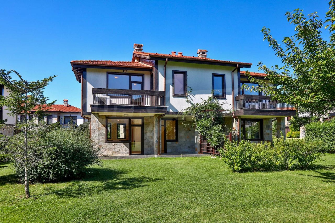 House Pravets, Bulgaria, 160 sq.m - picture 1
