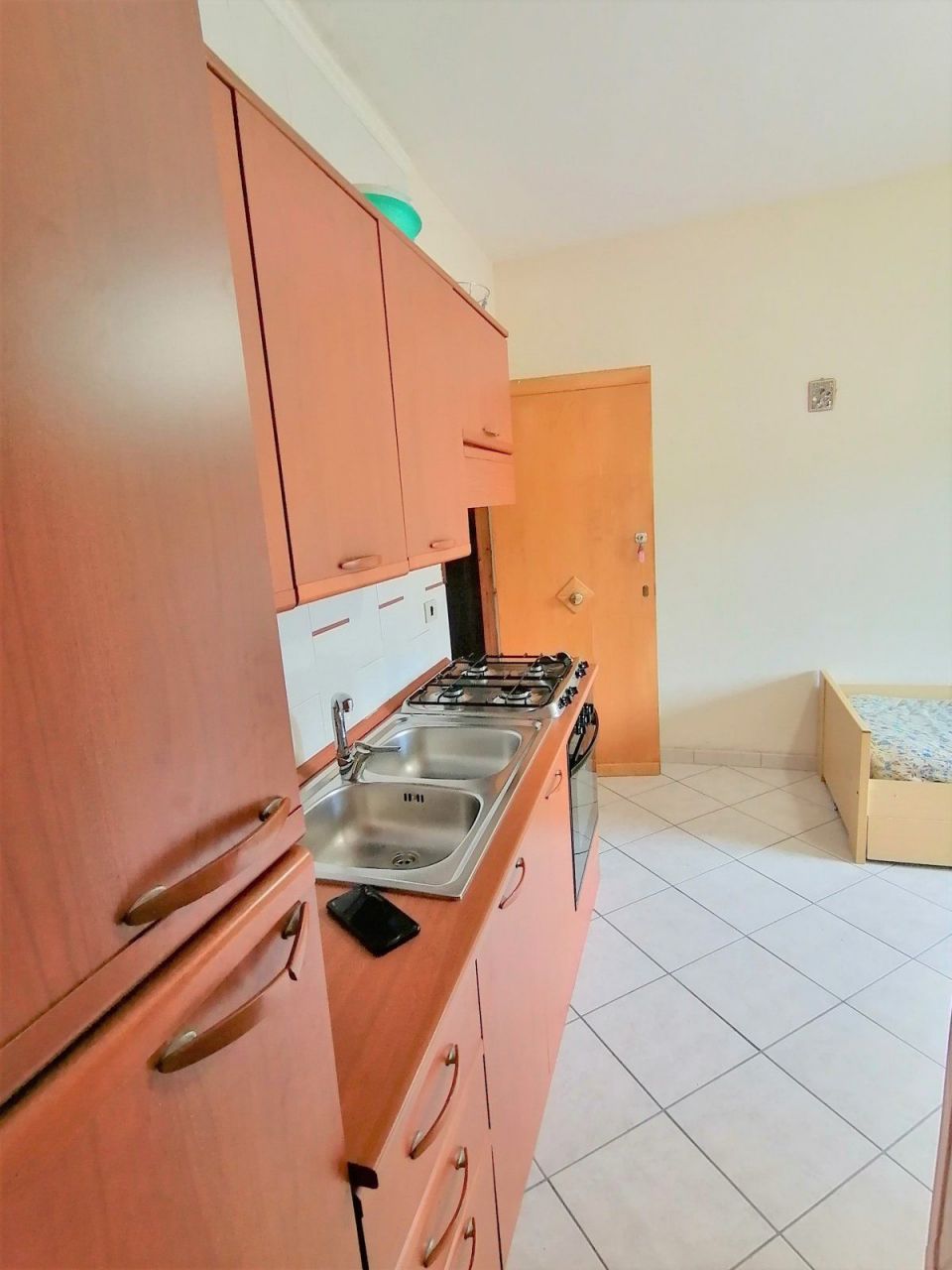 Appartement à Scalea, Italie, 33 m2 - image 1