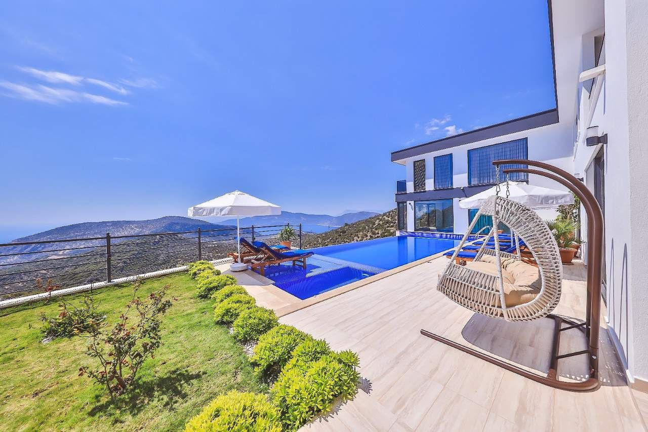 Villa in Kalkan, Türkei, 250 m2 - Foto 1