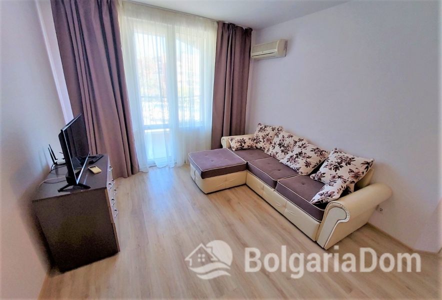 Appartement à Pomorie, Bulgarie, 93.9 m2 - image 1