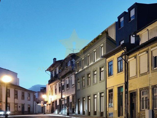 Apartment in Porto, Portugal, 66 sq.m - picture 1