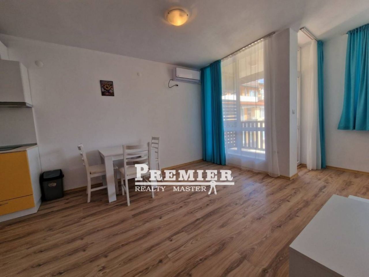 Flat in Aheloy, Bulgaria, 54.17 sq.m - picture 1