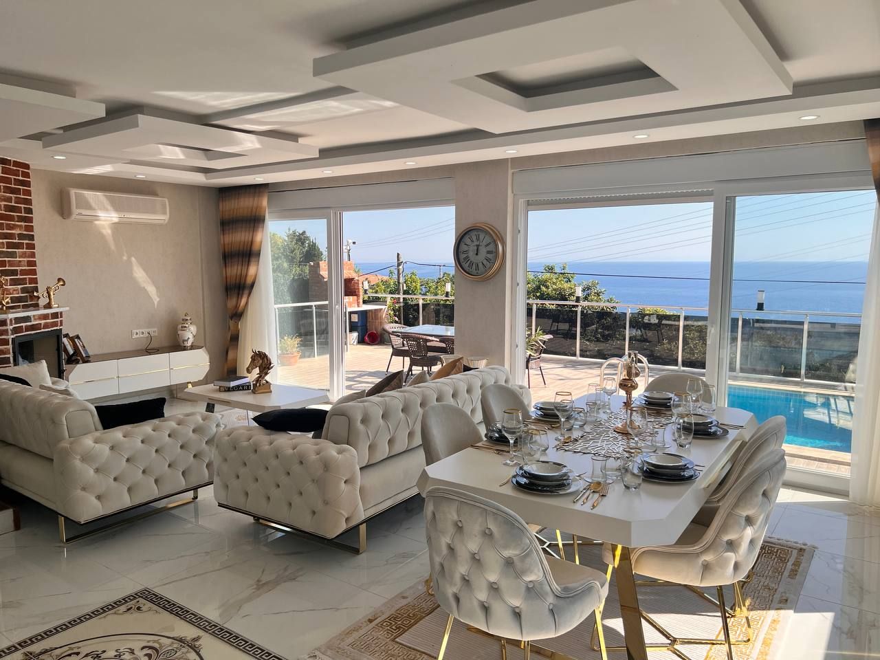 Villa in Alanya, Türkei, 350 m2 - Foto 1