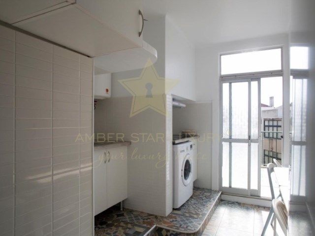 Apartment in Lissabon, Portugal, 104 m2 - Foto 1