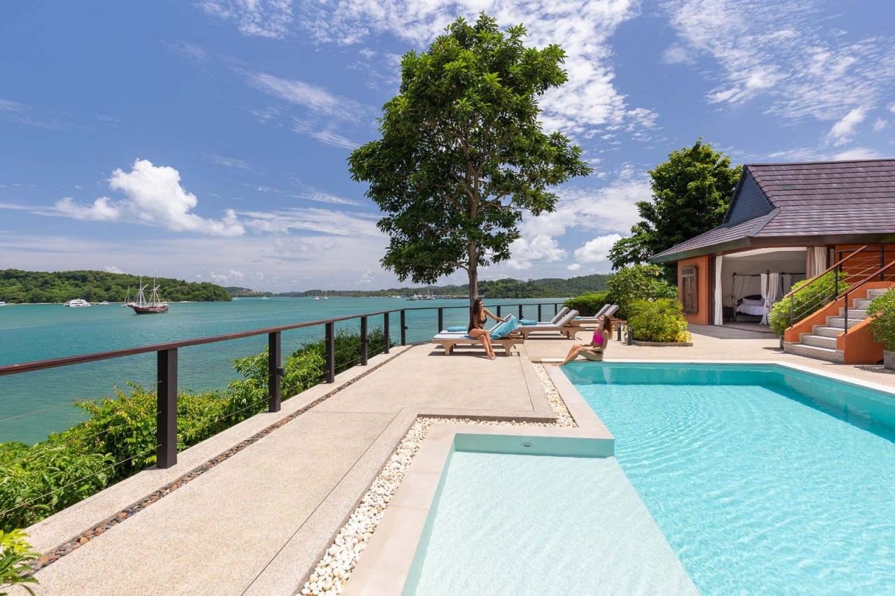 Villa on Phuket Island, Thailand, 740 sq.m - picture 1