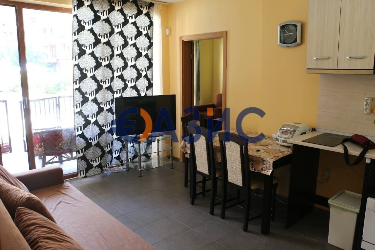 Apartment at Sunny Beach, Bulgaria, 84.1 sq.m - picture 1