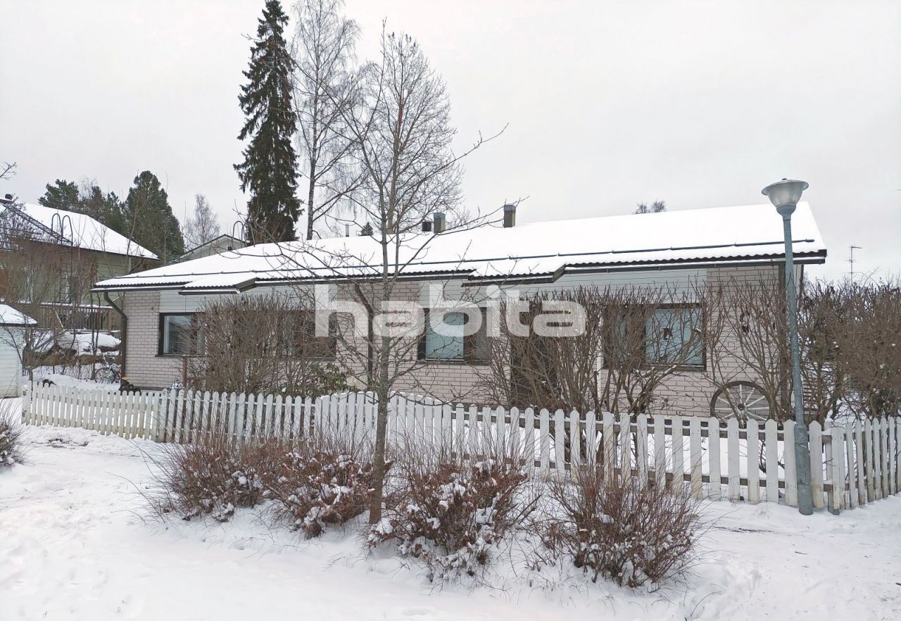House in Vantaa, Finland, 84 sq.m - picture 1