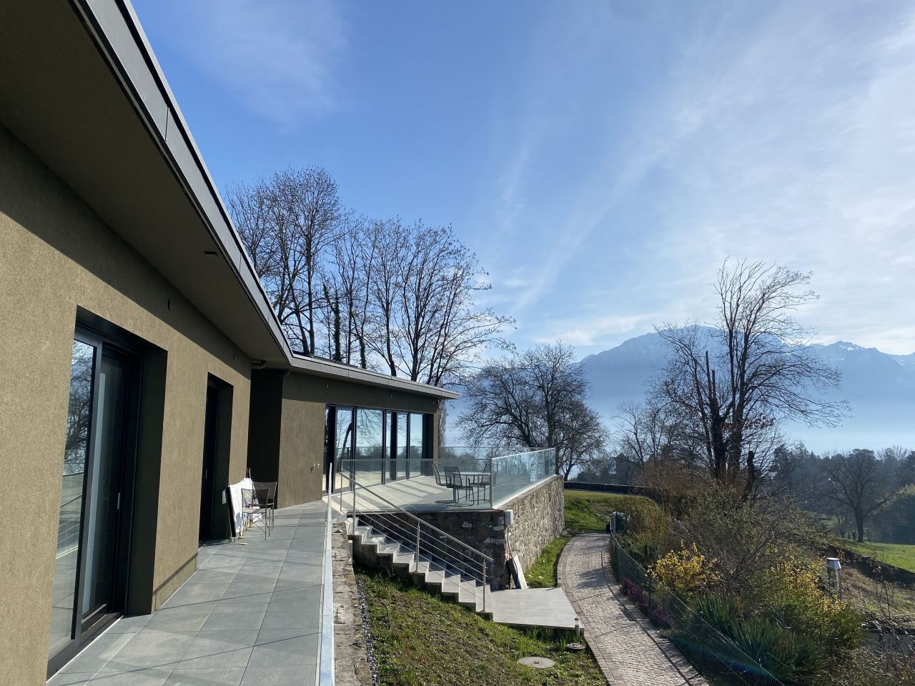 Villa in Montreux, Switzerland, 370 sq.m - picture 1