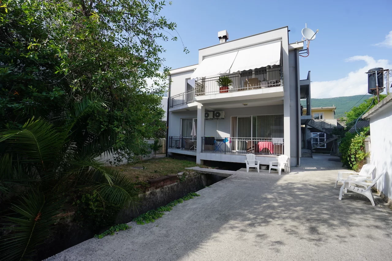 Villa in Zelenika, Montenegro, 270 m2 - Foto 1