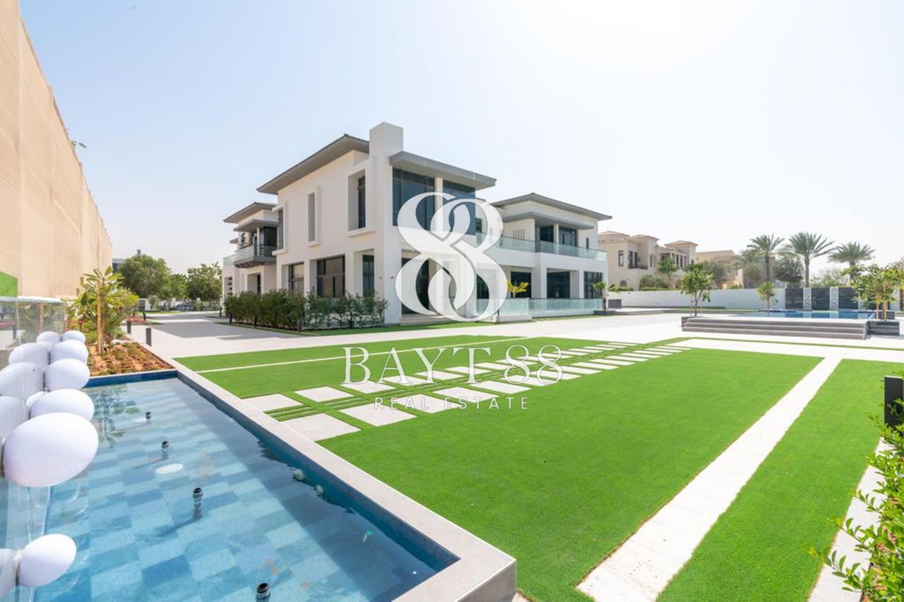Mansion in Dubai, UAE, 2 895.23 sq.m - picture 1