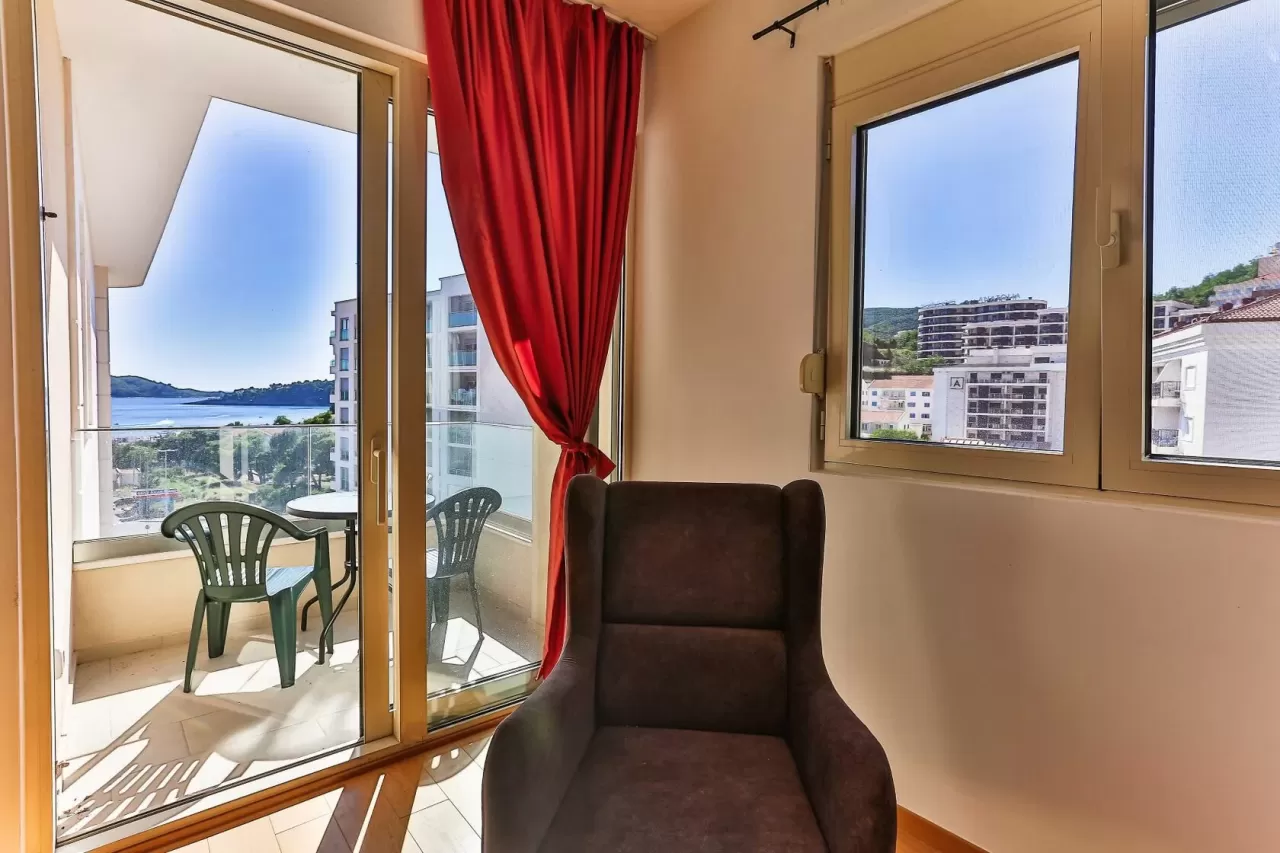 Wohnung in Becici, Montenegro, 47 m2 - Foto 1