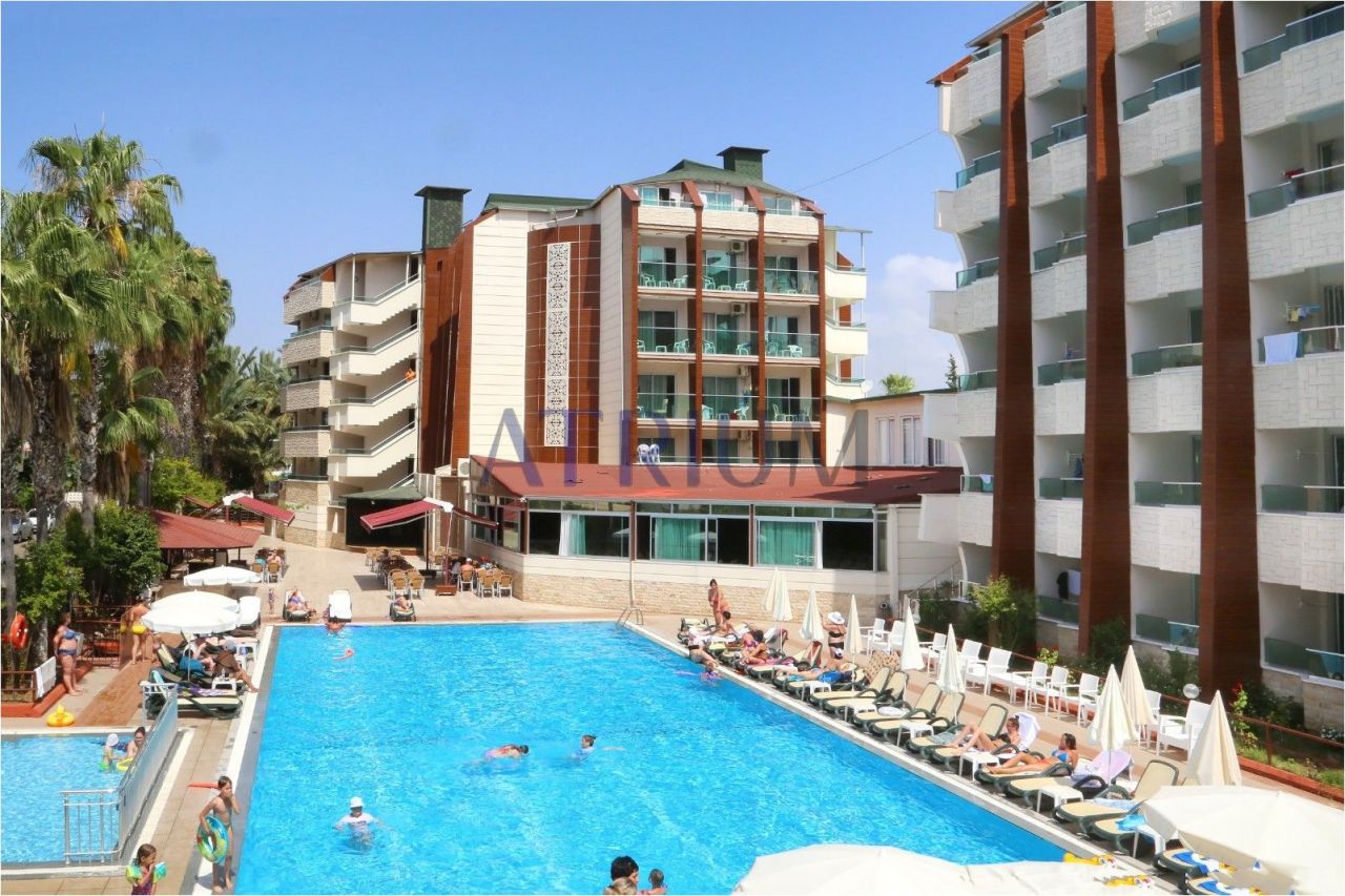 Hotel en Alanya, Turquia, 6 000 m2 - imagen 1