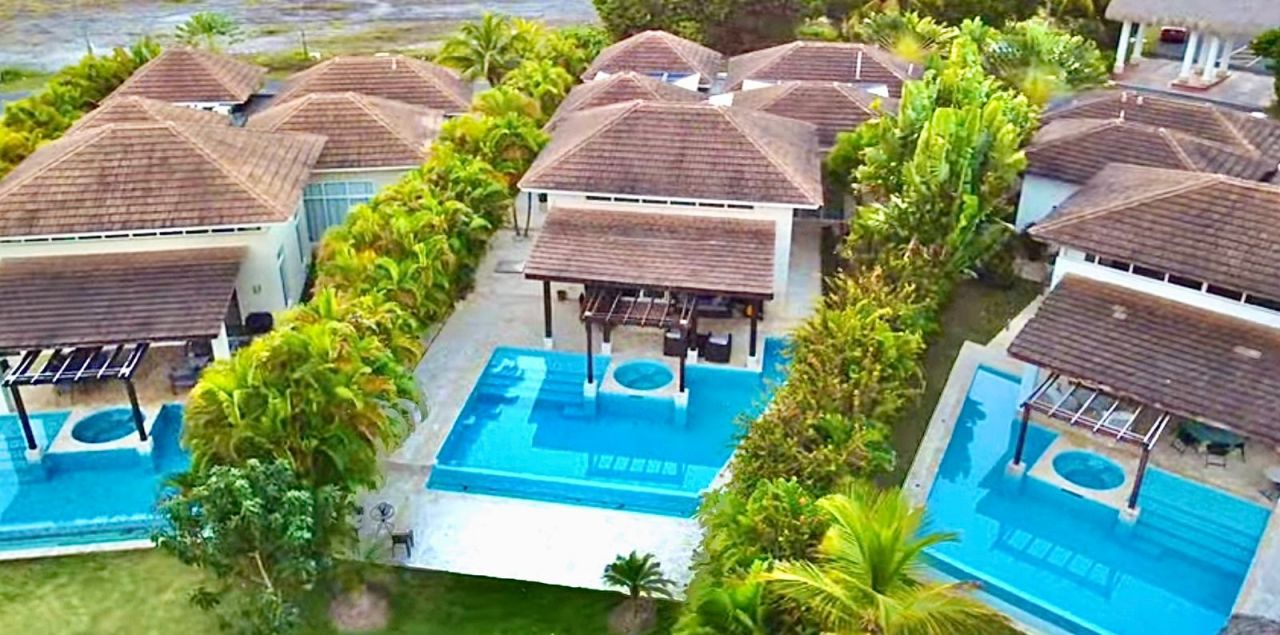 Villa in Bavaro, Dominikanische Republik, 350 m2 - Foto 1