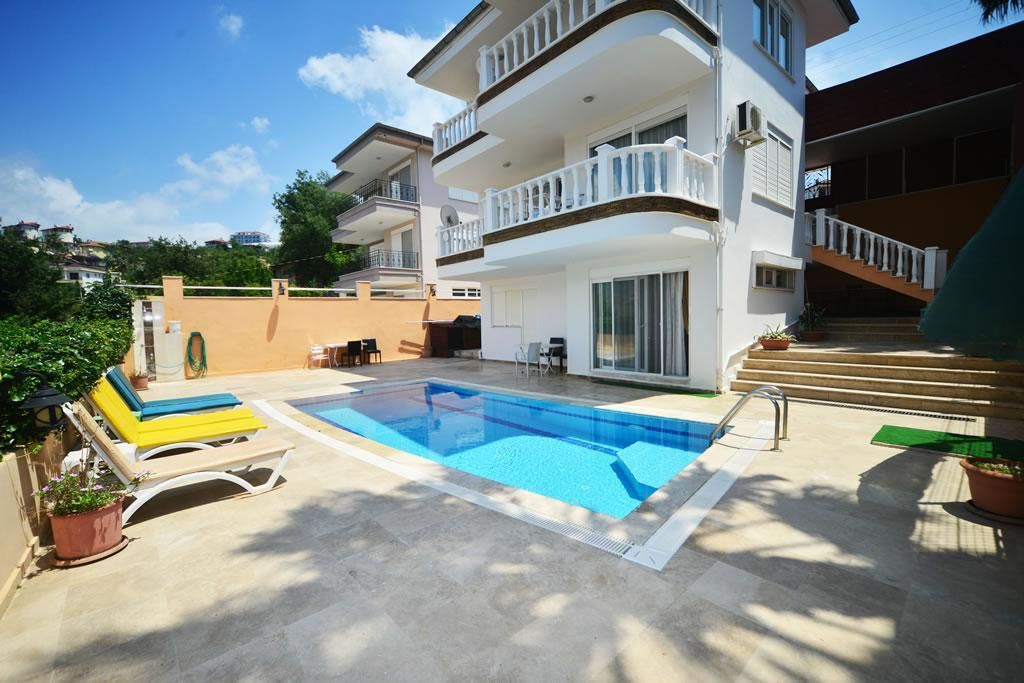 Villa à Alanya, Turquie, 270 m2 - image 1