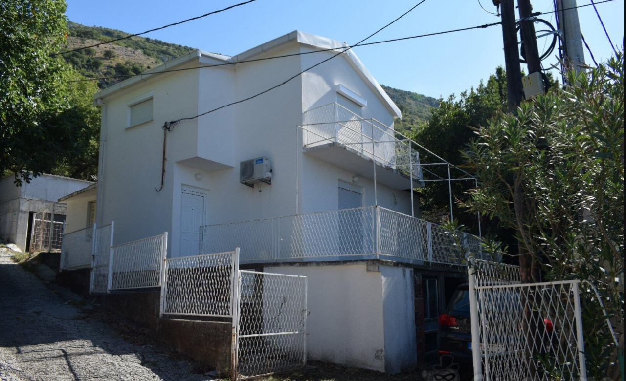 Gewerbeimmobilien in Sutomore, Montenegro, 133 m2 - Foto 1