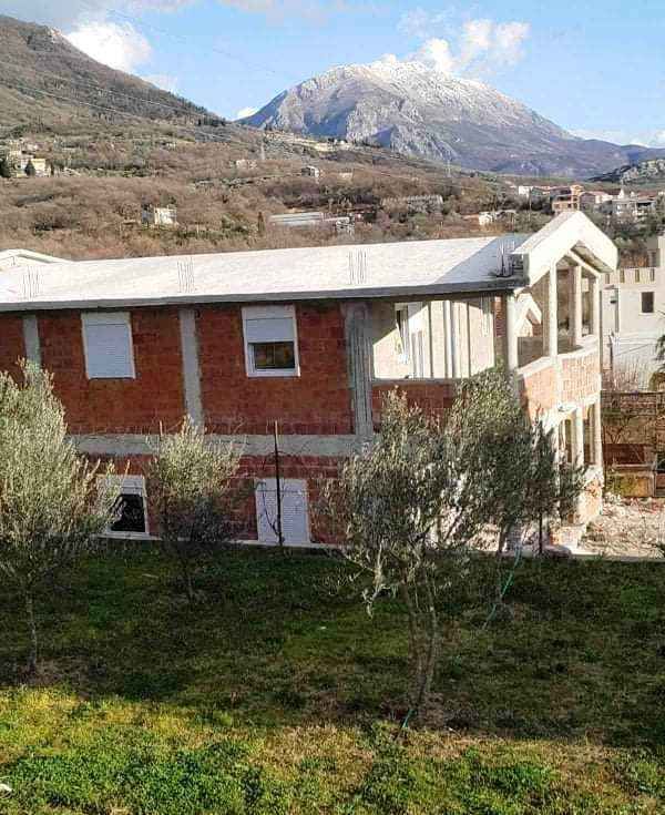 Commercial property in Susanj, Montenegro, 260 sq.m - picture 1