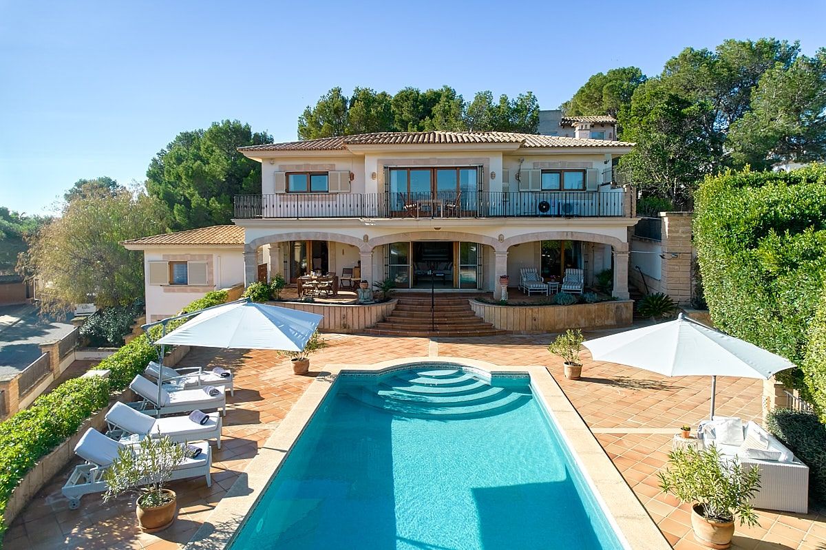 Villa à Andrach, Espagne, 353 m2 - image 1