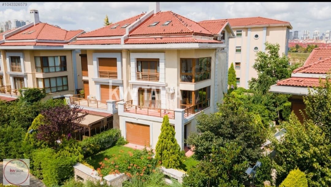 Villa en Estambul, Turquia, 430 m2 - imagen 1