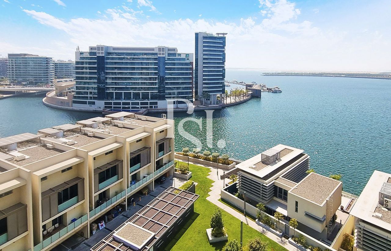 Apartment in Abu Dhabi, UAE, 140 sq.m - picture 1