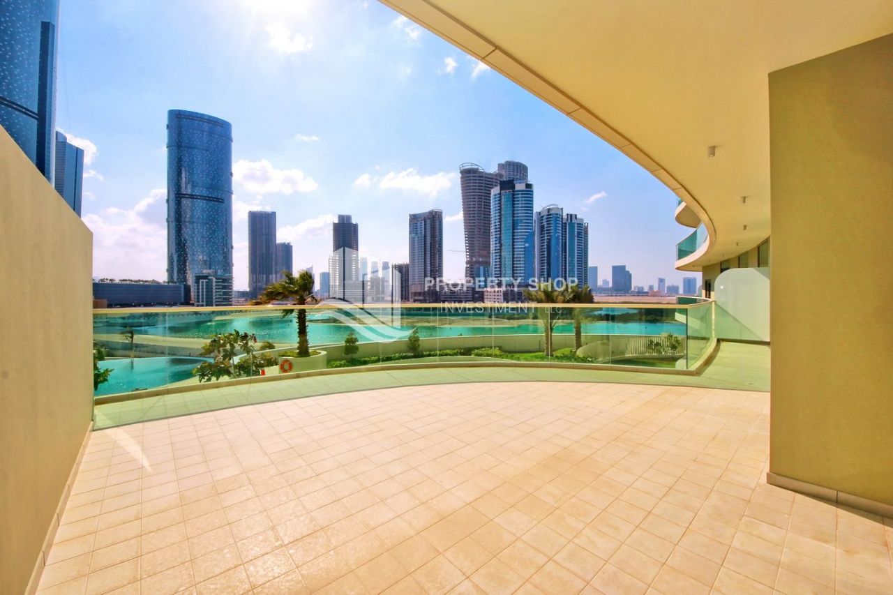 Apartment in Abu Dhabi, UAE, 134 sq.m - picture 1