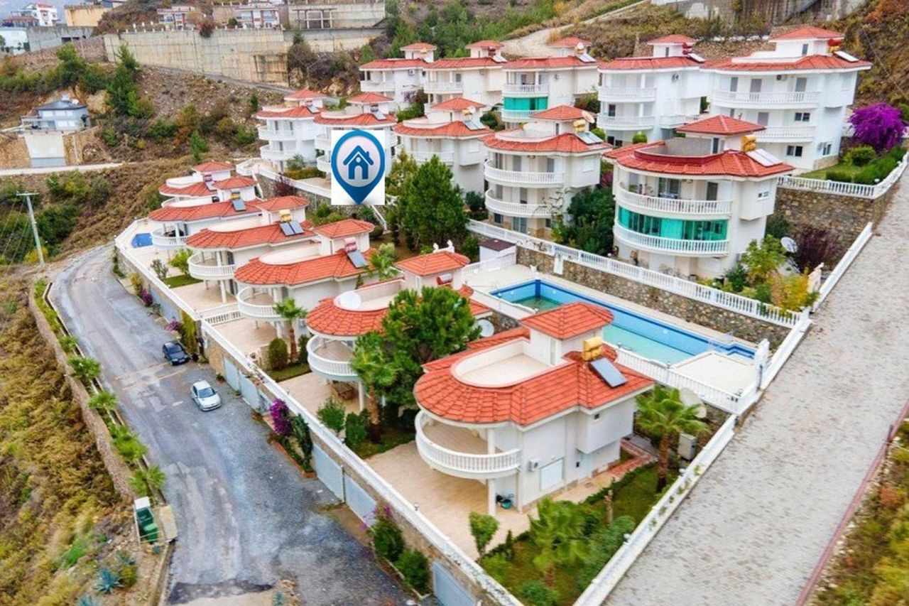 Villa in Alanya, Turkey, 190 sq.m - picture 1