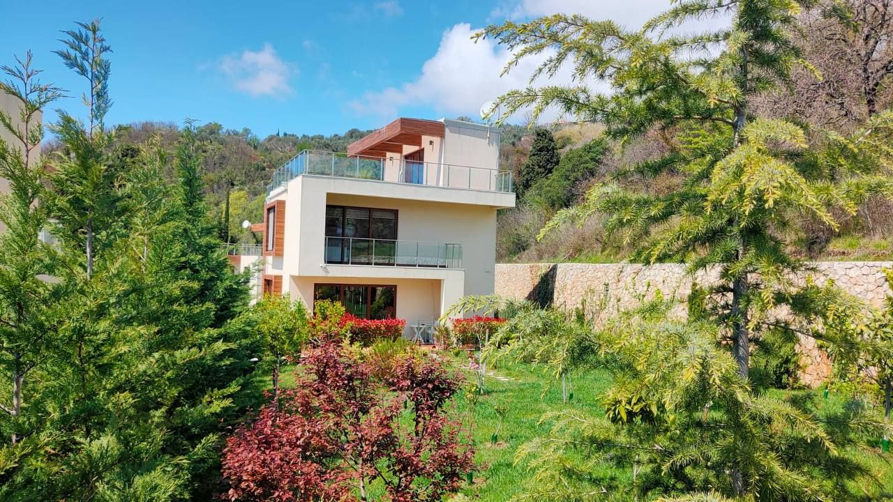 Villa in Dobra Voda, Montenegro, 320 m2 - Foto 1