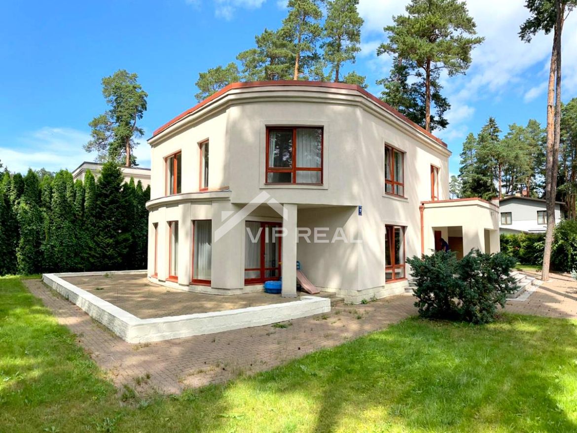 Maison à Jūrmala, Lettonie, 260 m2 - image 1
