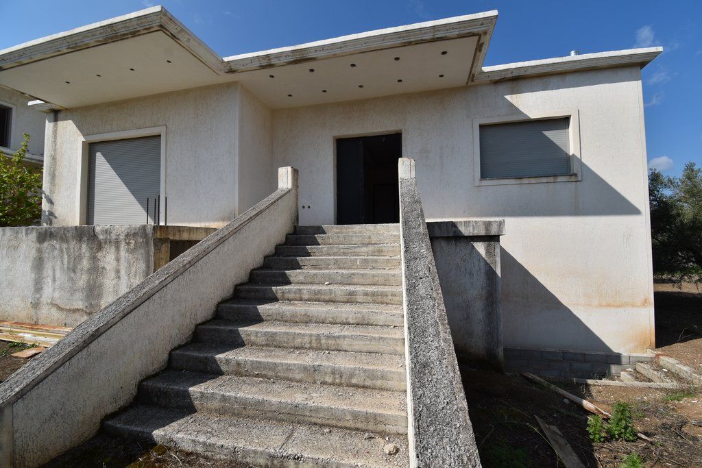 House in Loutraki, Greece, 200 sq.m - picture 1