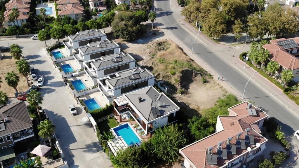 Villa à Antalya, Turquie, 200 m2 - image 1