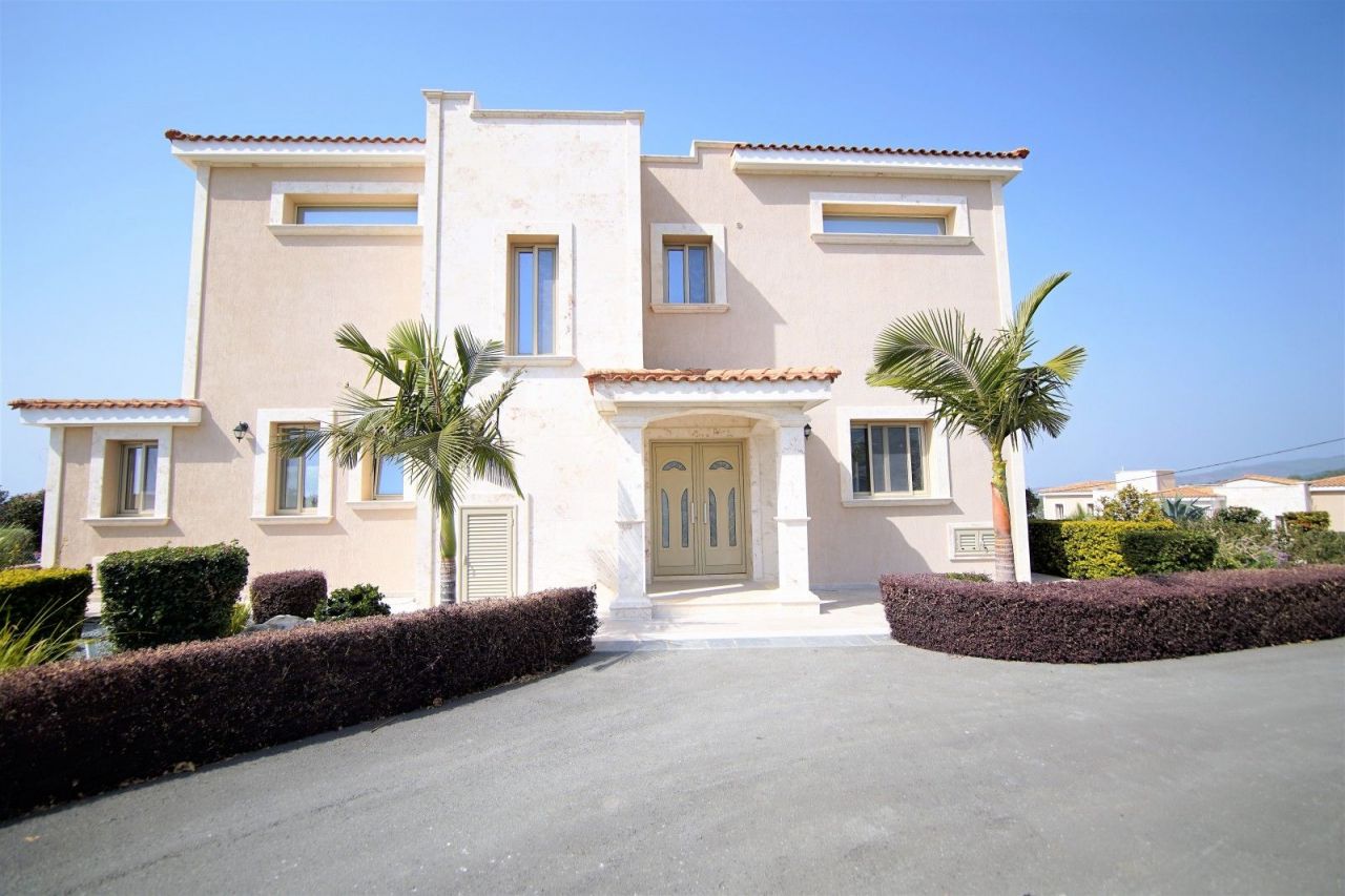 Villa en Pafos, Chipre, 443 m2 - imagen 1