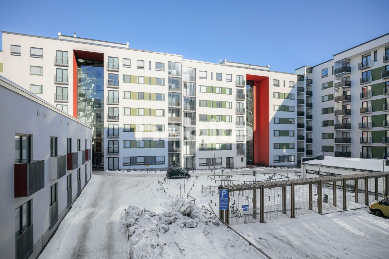 Apartment in Vantaa, Finland, 57 sq.m - picture 1