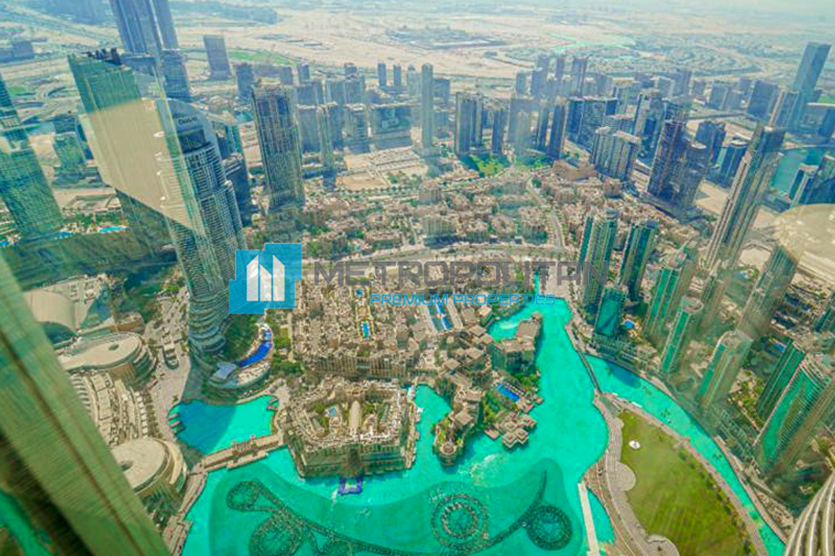 Office in Dubai, UAE, 1 055 sq.m - picture 1
