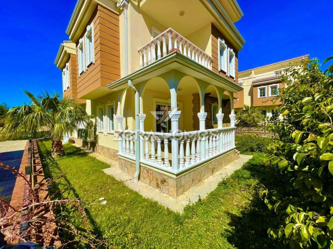 Villa in Incekum, Turkey, 144 sq.m - picture 1